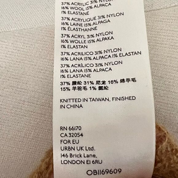 Free People Lulu Over-Sized V-Neck Waffle Knit Sweater Size Medium - Picture 5 of 6